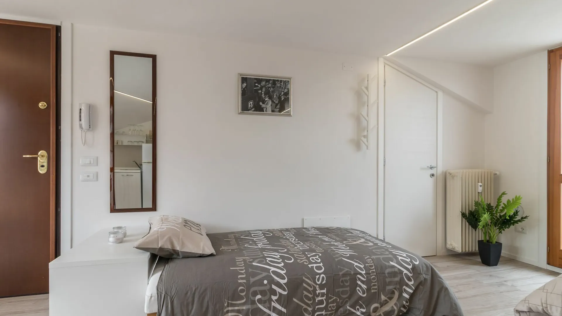 Mini Attico Sant'Antonio Apartment Padova 0*,